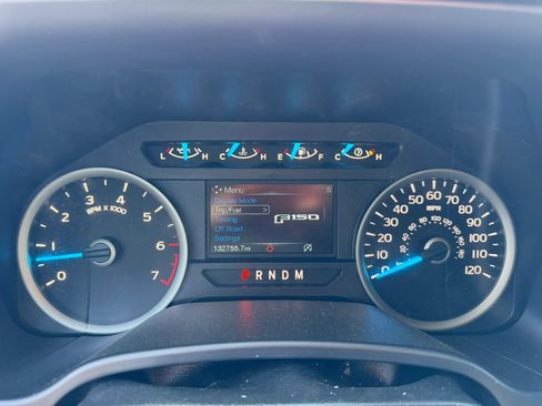Used 2017 Ford F150 XLT w/ Trailer Tow Package AWD/4WD image 13