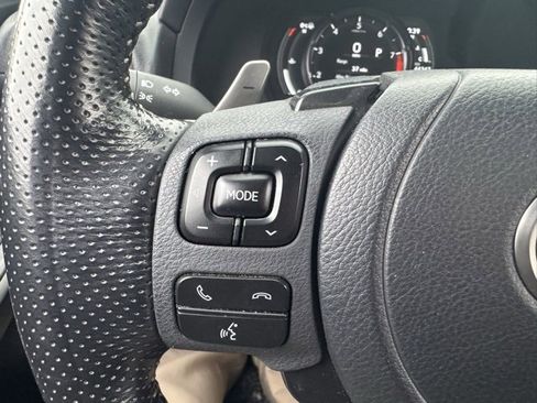 Used 2022 Lexus IS 500 image 23