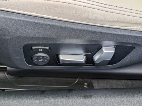 Used 2023 BMW 430i xDrive Convertible w/ M Sport Package image 19