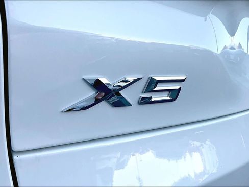 Certified 2023 BMW X5 xDrive40i w/ Executive Package image 30