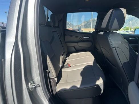 New 2026 Chevrolet Colorado ZR2 w/ Technology Package AWD/4WD image 14