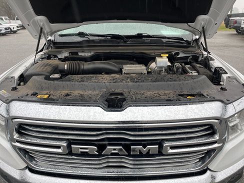 Used 2024 RAM 1500 Laramie image 25