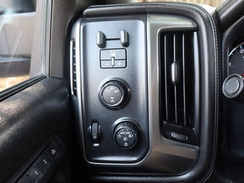 Used 2015 Chevrolet Silverado 2500 LTZ w/ Duramax Plus Package AWD/4WD image 28
