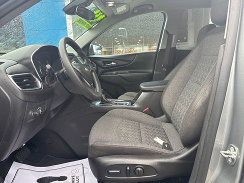 Used 2023 Chevrolet Equinox LT image 11