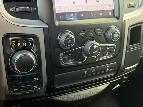 Used 2022 RAM 1500 Classic Warlock image 15