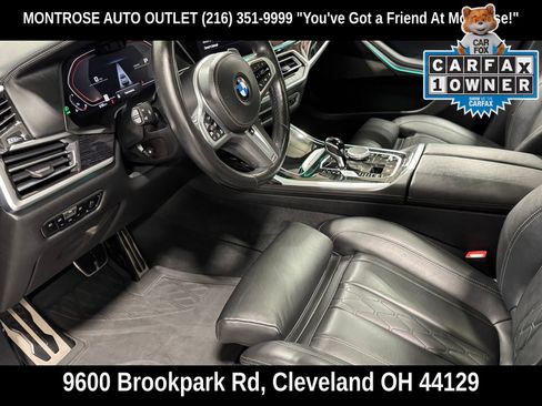 Used 2022 BMW X7 M50i AWD/4WD image 16