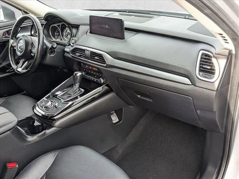 Used 2023 MAZDA CX-9 Touring image 22