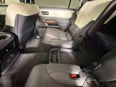 Used 2025 Toyota Sequoia Capstone AWD/4WD image 42