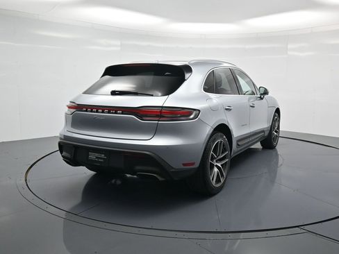 Certified 2026 Porsche Macan image 30