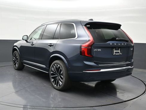 New 2026 Volvo XC90 T8 Ultra w/ Protection Package Premier AWD/4WD image 3