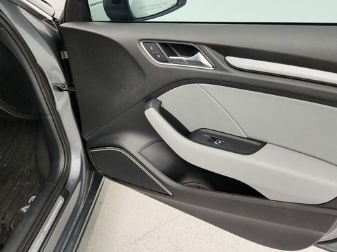 Used 2018 Audi A3 e-tron Prestige w/ Prestige Package image 26