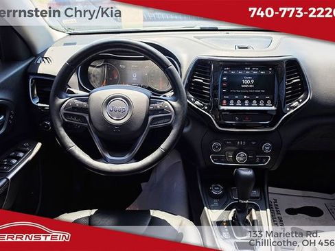 Used 2020 Jeep Cherokee Limited w/ Luxury Group AWD/4WD image 6