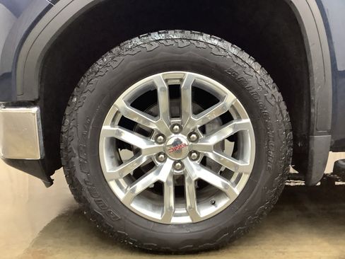 Used 2022 GMC Sierra 1500 SLT w/ SLT Premium Package image 31