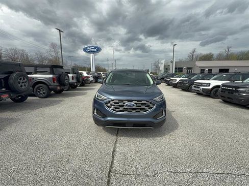 Used 2019 Ford Edge SEL w/ Equipment Group 201A AWD/4WD image 10