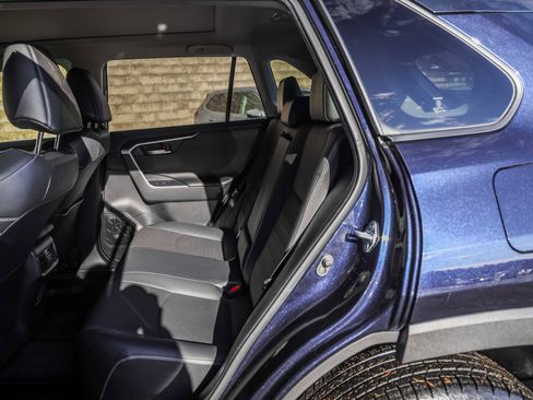 Certified 2019 Toyota RAV4 Limited image 20