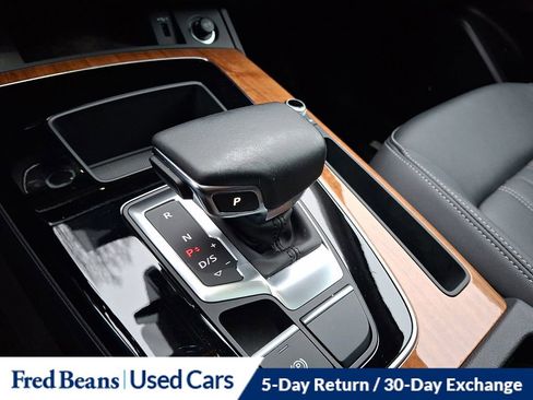 Used 2023 Audi Q5 2.0T Premium w/ Convenience Package image 18