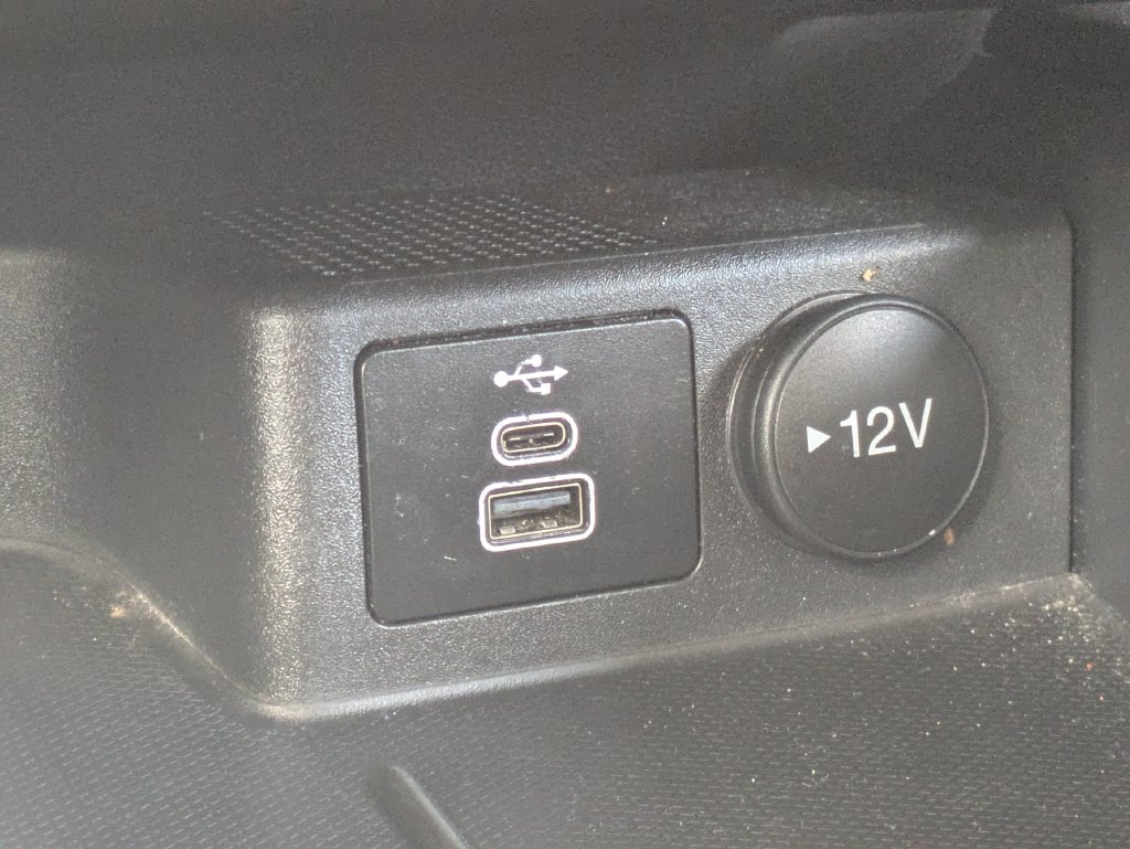 Used 2025 Ford Escape Active FWD image 19