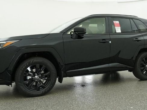 New 2026 Toyota RAV4 SE FWD image 18