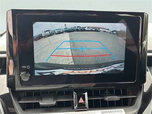 Used 2024 Toyota Corolla SE w/ SE Premium Package image 26