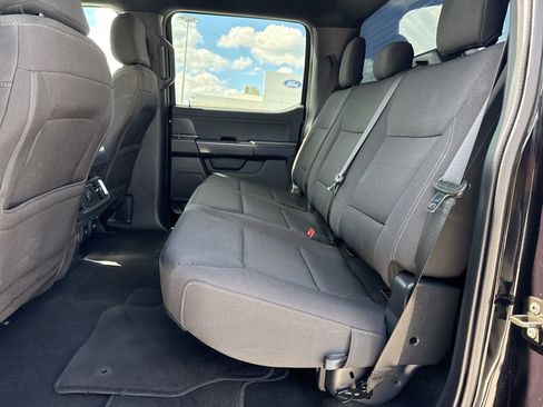 Used 2024 Ford F150 XLT w/ XLT Black Appearance Package RWD image 9