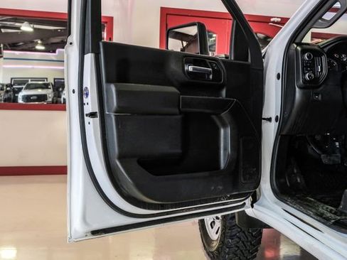 Used 2023 GMC Sierra 3500 Pro w/ Convenience Package image 36