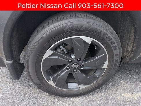 Certified 2024 Nissan Rogue SV w/ SV Premium Package FWD image 9