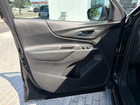 Used 2020 Chevrolet Equinox LT AWD/4WD image 10