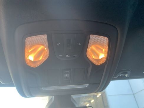 Used 2020 RAM 1500 Big Horn image 24