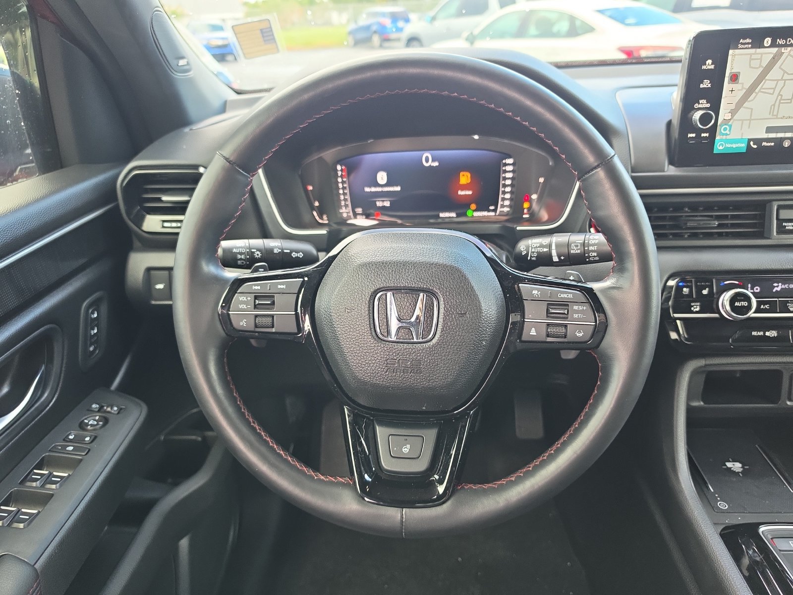 Certified 2025 Honda Pilot Black Edition image 10