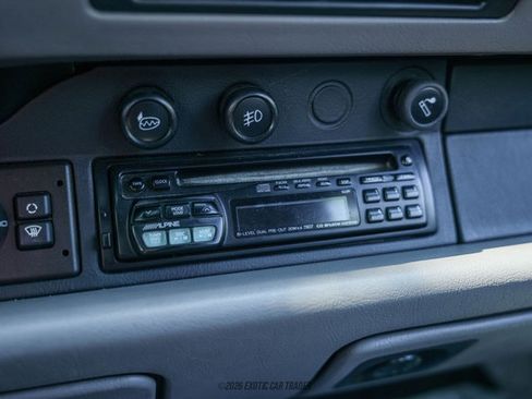 Used 1995 Porsche 911 Carrera image 42