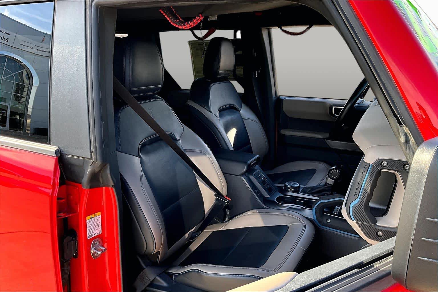 Used 2022 Ford Bronco Wildtrak AWD/4WD image 8
