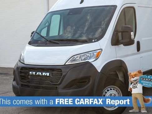 Used 2026 RAM ProMaster 2500 w/ Convenience Group FWD image 2