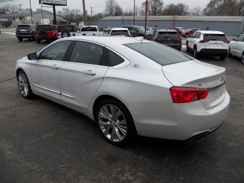 Used 2017 Chevrolet Impala Premier w/ Enhanced Convenience Package image 3