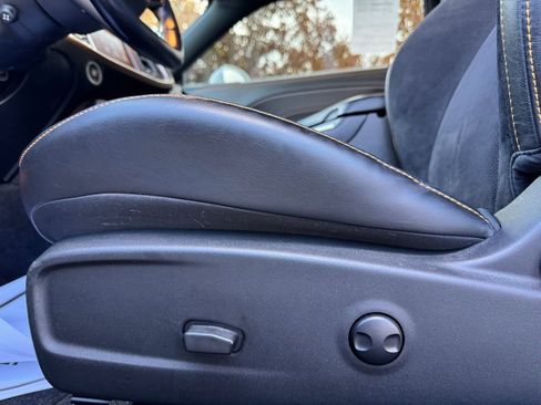 Used 2022 Dodge Challenger GT w/ Plus Package image 19