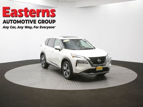 Used 2022 Nissan Rogue SL w/ SL Premium Package image 51