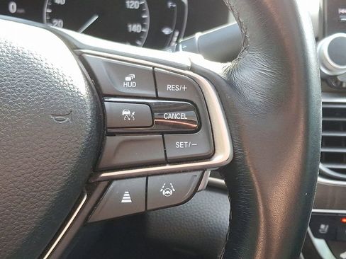 Used 2022 Honda Accord Touring image 24