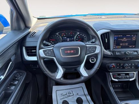 Used 2024 GMC Terrain SLE w/ Driver Convenience Package AWD/4WD image 12