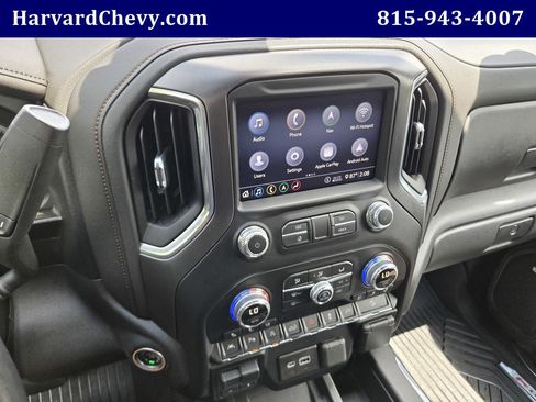 Certified 2020 GMC Sierra 1500 AT4 w/ AT4 Premium Package AWD/4WD image 8
