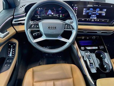 Used 2025 Audi A5 2.0T Premium w/ Convenience Package AWD/4WD image 18