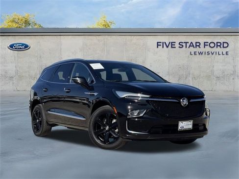 Used 2024 Buick Enclave Essence w/ Sport Touring Edition image 2