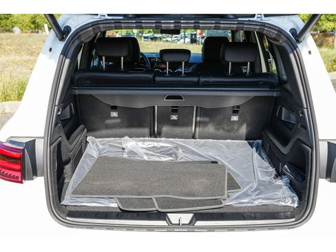 Certified 2026 Mercedes-Benz GLB 250 4MATIC image 25