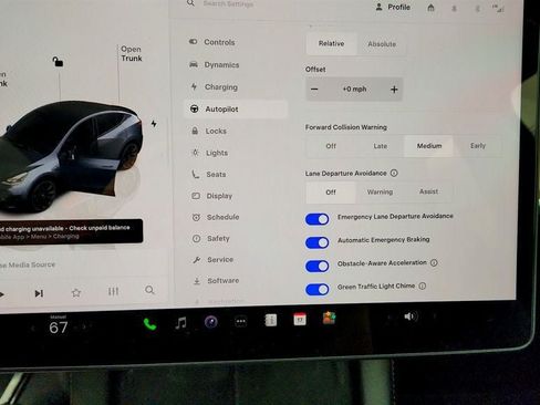 Used 2023 Tesla Model Y Long Range AWD/4WD image 17
