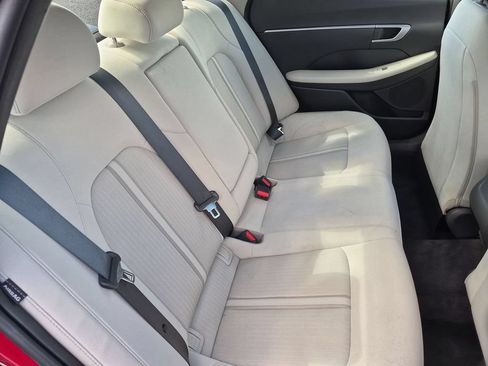 Used 2025 Hyundai Sonata SEL FWD image 30