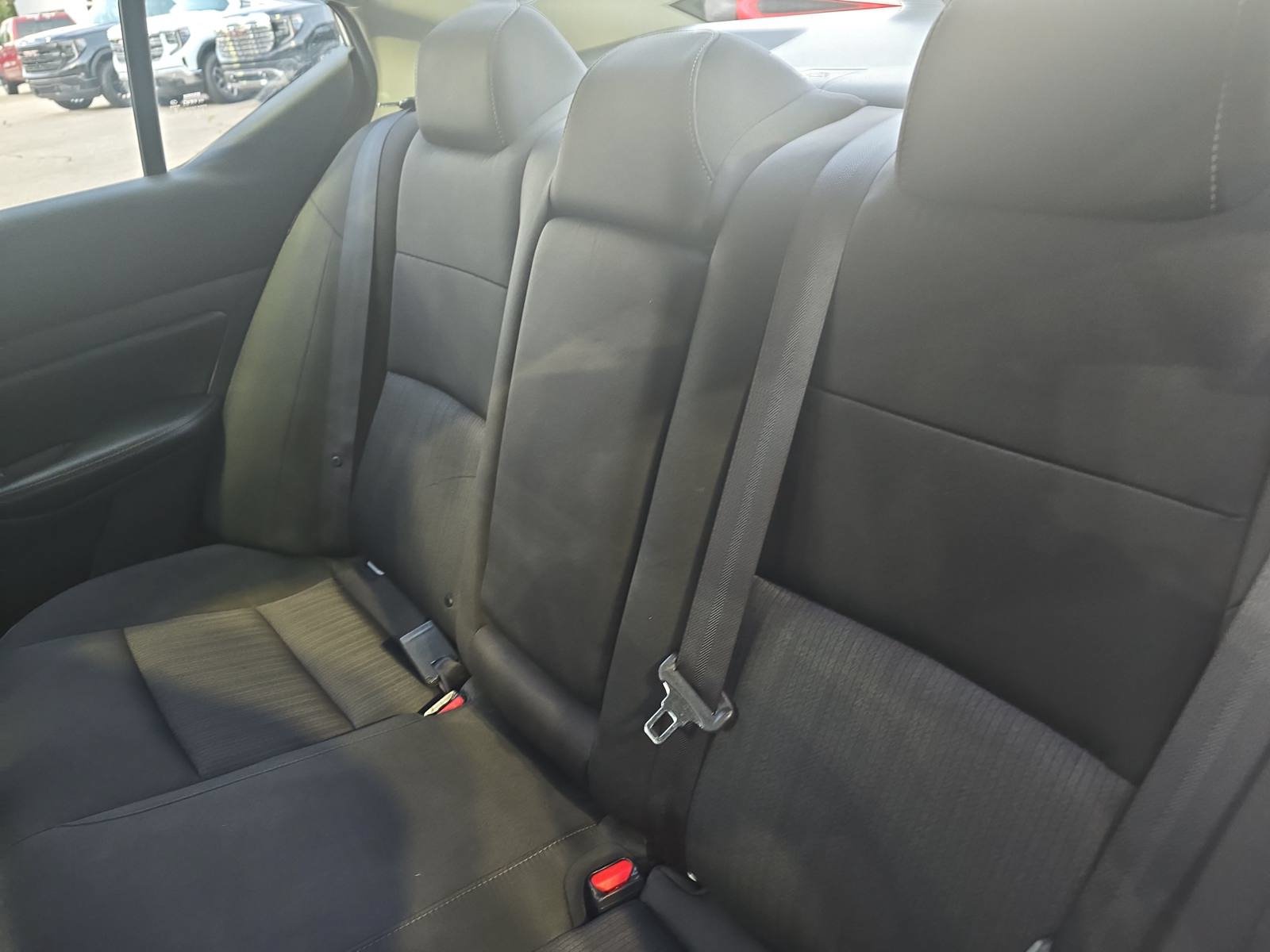Used 2020 Nissan Altima 2.5 S FWD image 14