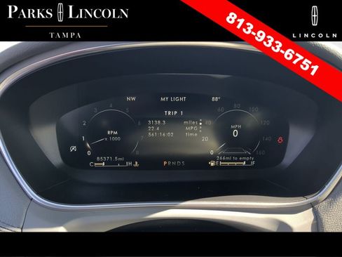 Used 2019 Lincoln Nautilus Reserve w/ Driver Assistance Package FWD image 32