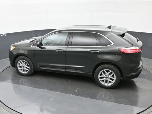Used 2022 Ford Edge SEL image 32