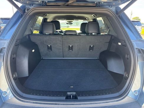 Used 2025 Chevrolet Equinox LT w/ Convenience Package II image 6