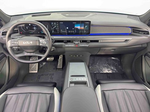 Used 2025 Kia EV9 GT-Line image 13