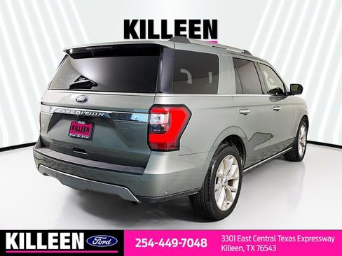 Used 2019 Ford Expedition Limited w/ Equipment Group 302A AWD/4WD image 9