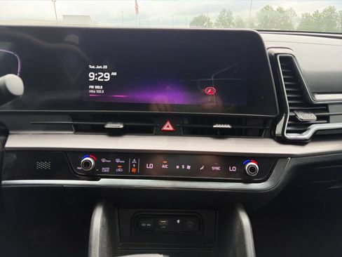 Used 2023 Kia Sportage EX FWD image 21